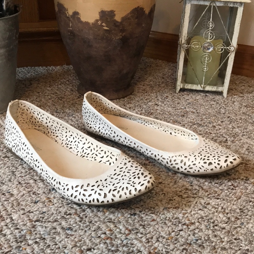 White Flats with Cutout Design